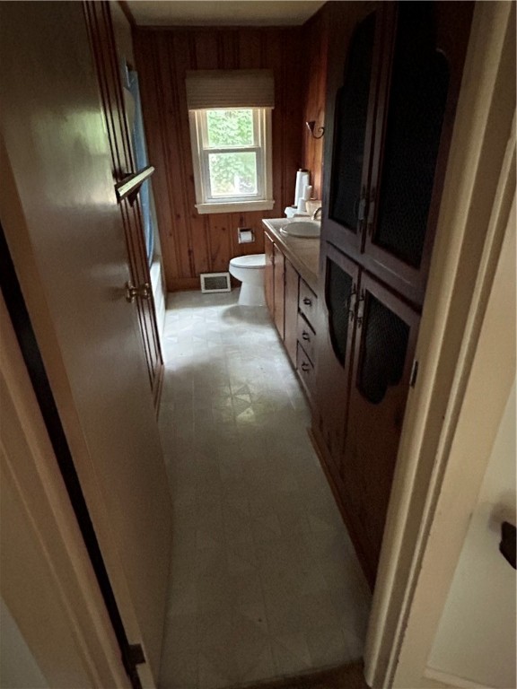 Westerly, Rhode Island 02891, United States, 3 Bedrooms Bedrooms, ,2 BathroomsBathrooms,Residential,Active,194634