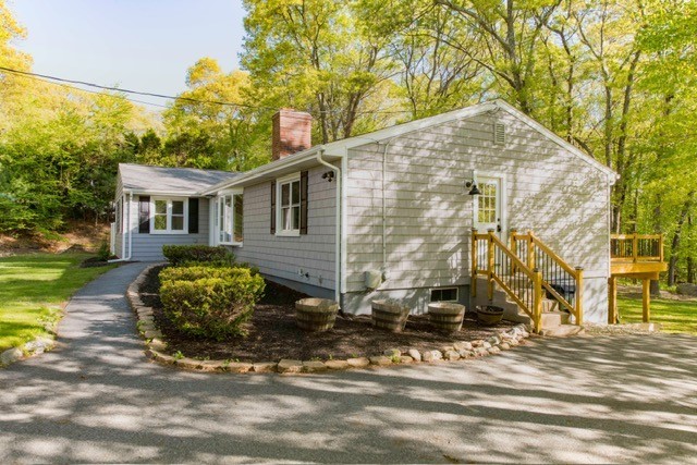 39 Mann School Road