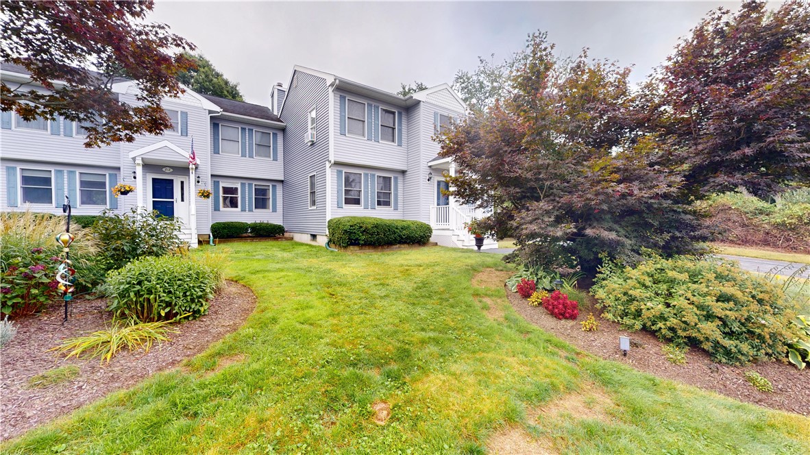 212 Vista Circle 214