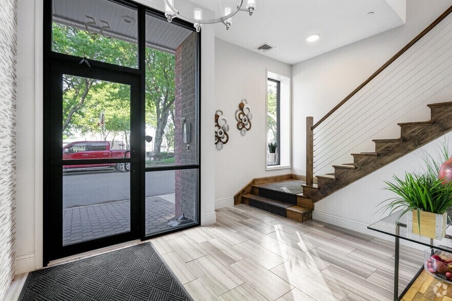 55 Bradford Street 305