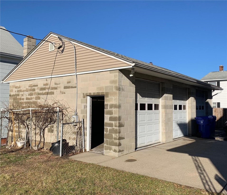 38 Lawrence Street