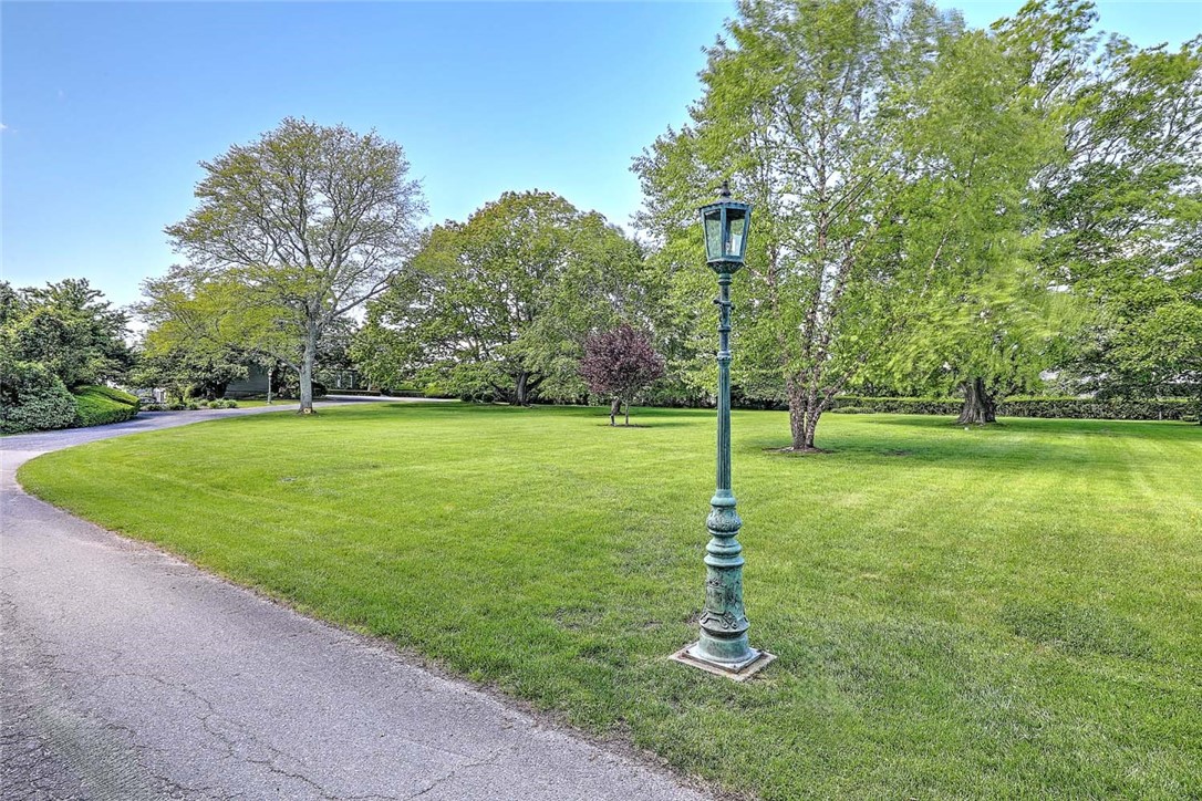 69 Nayatt Road