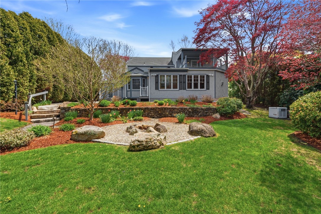 23 HILLCREST Road