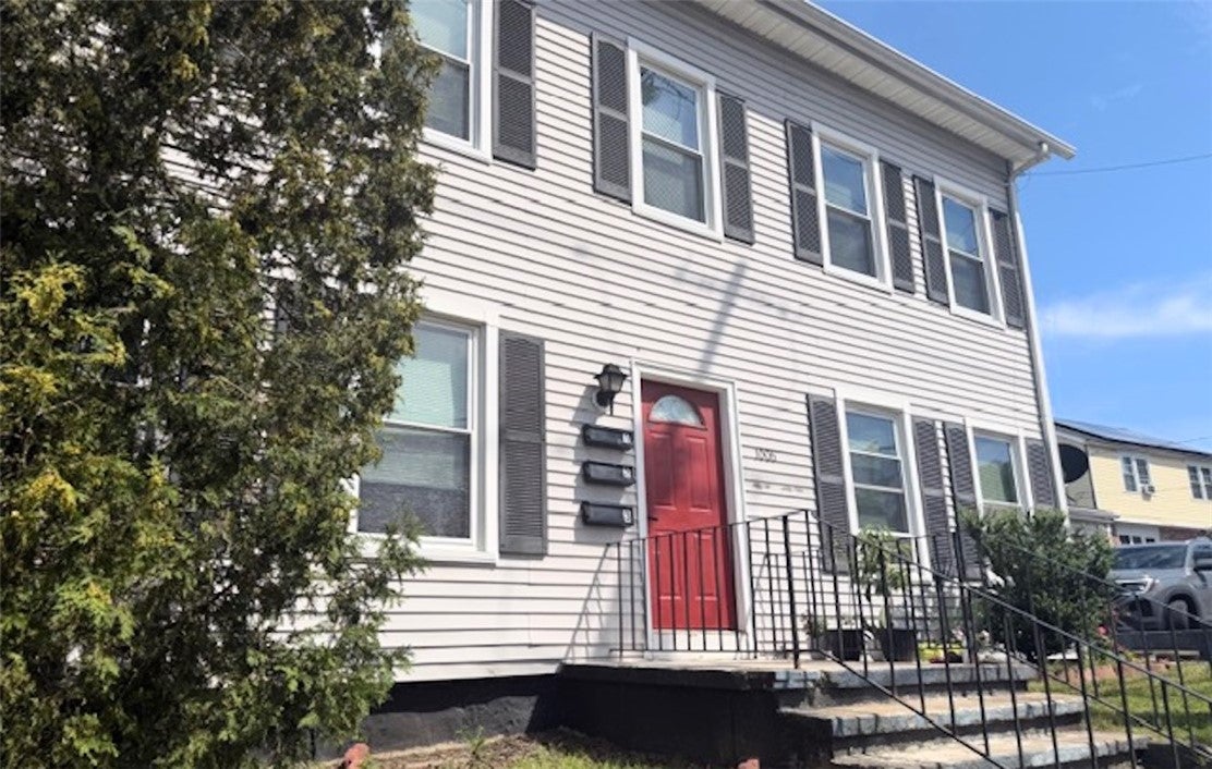 1006 Main Street