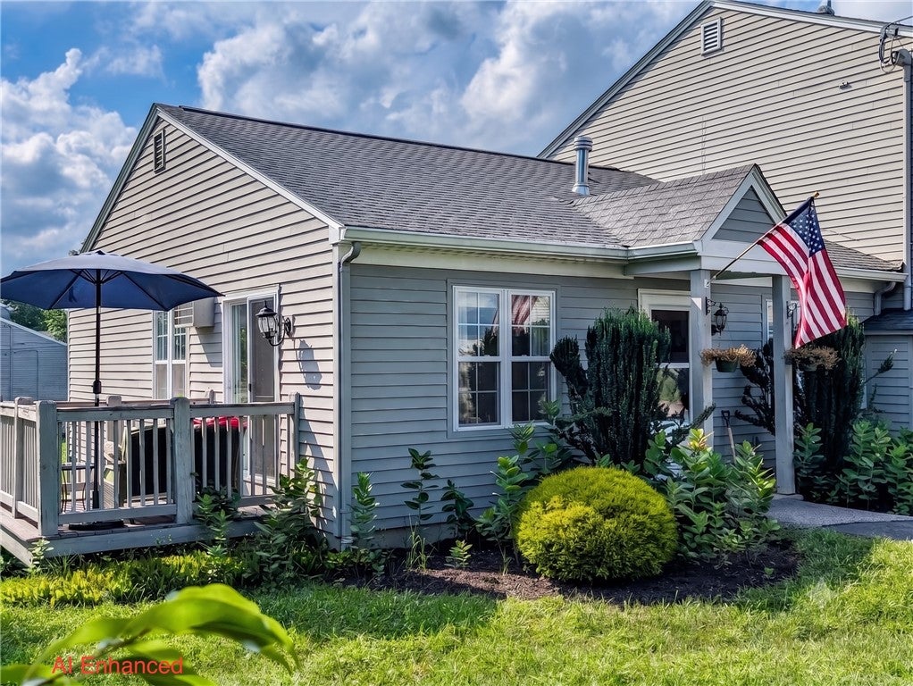 565 Quaker Lane 9