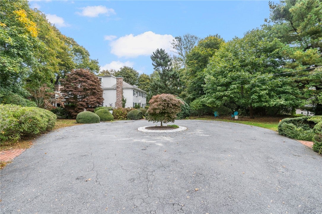 46 Chastellux Avenue C3