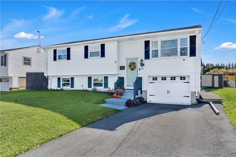 106 Stella Drive North Providence RI 02911