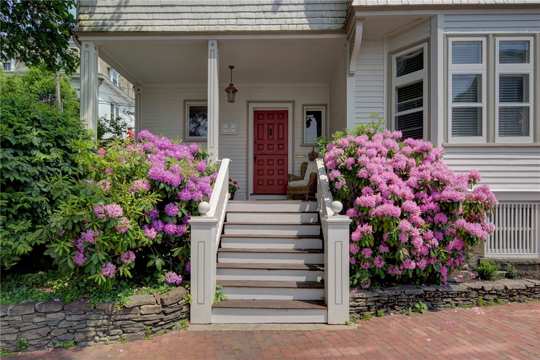 60 Division Street