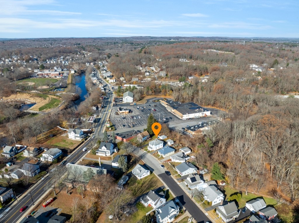 10 Huntington Avenue