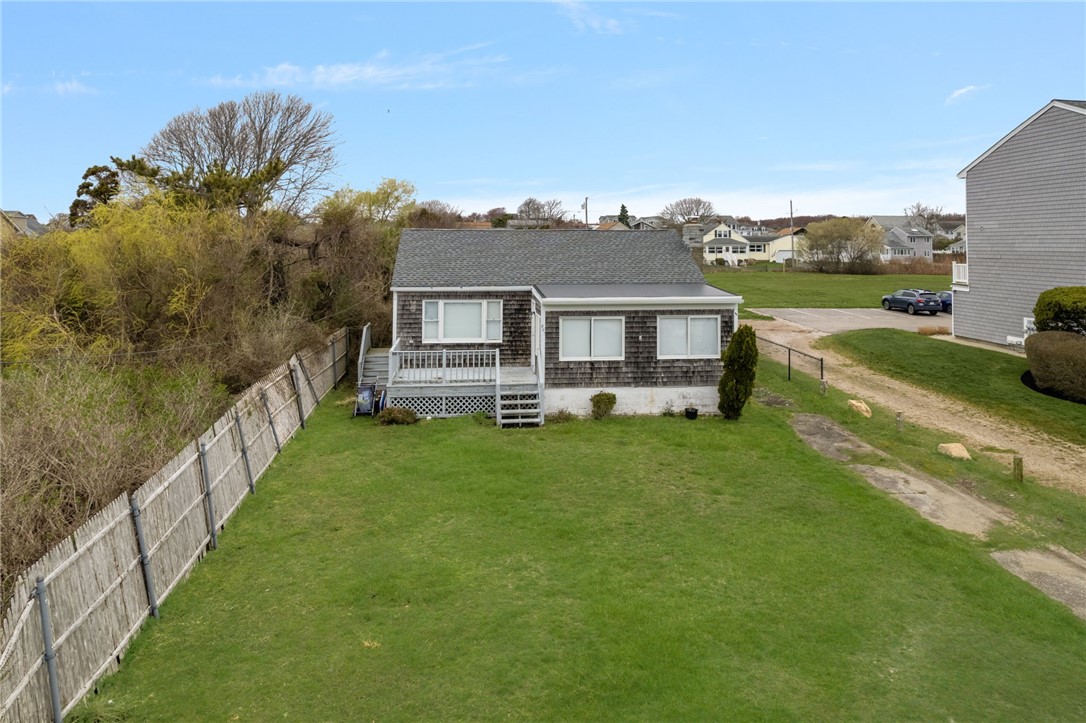 Narragansett, Rhode Island, 02882, United States, 2 Bedrooms Bedrooms, ,1 BathroomBathrooms,Residential,Pending,2041367
