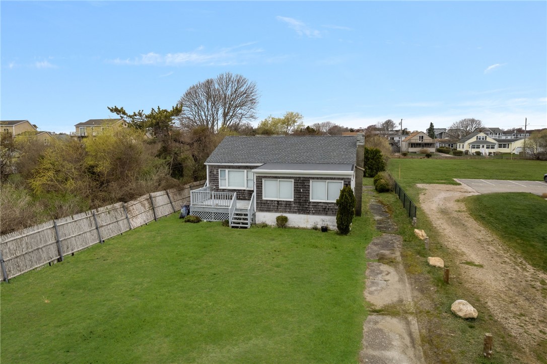 Narragansett, Rhode Island, 02882, United States, 2 Bedrooms Bedrooms, ,1 BathroomBathrooms,Residential,Pending,2041367
