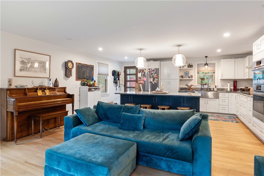 429 Howland Road