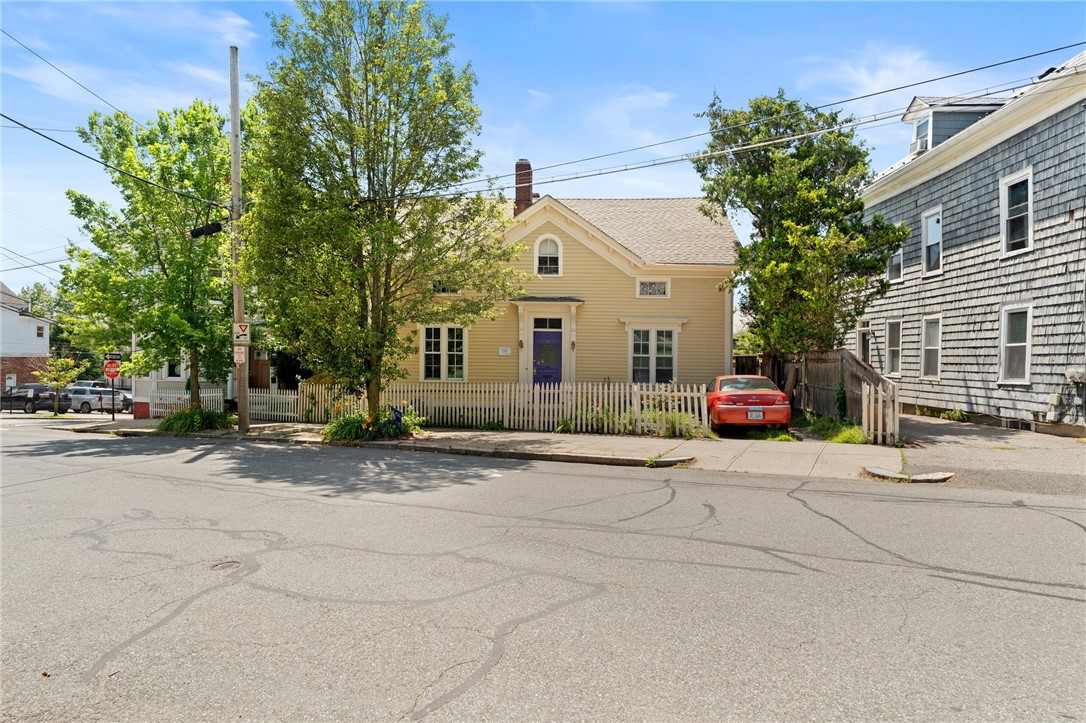 98 Camp Street