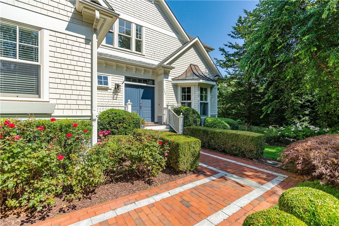 125 Summit View Lane