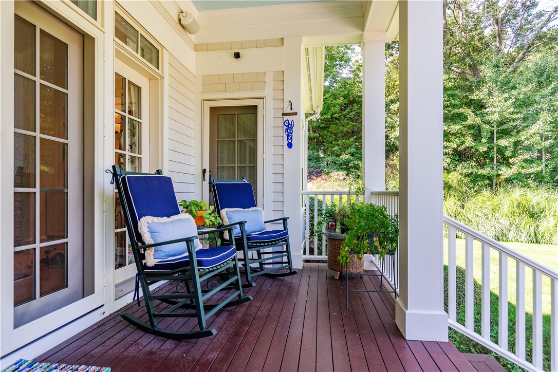 North Kingstown, Rhode Island 02852, United States, 4 Bedrooms Bedrooms, ,4 BathroomsBathrooms,Residential,Pending,78061