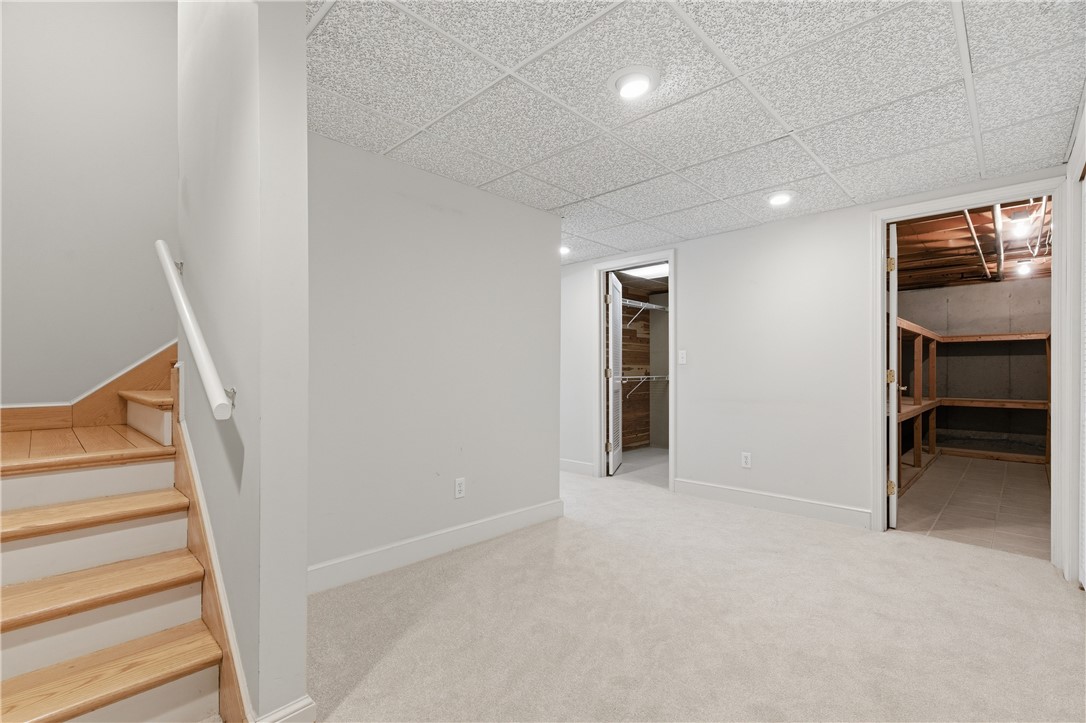 Lincoln, Rhode Island, 02865, United States, 5 Bedrooms Bedrooms, ,4 BathroomsBathrooms,Residential,Active,2038215