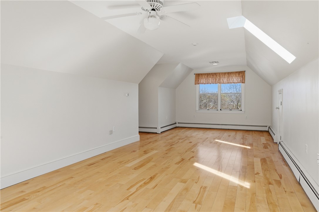 Lincoln, Rhode Island, 02865, United States, 5 Bedrooms Bedrooms, ,4 BathroomsBathrooms,Residential,Active,2038215
