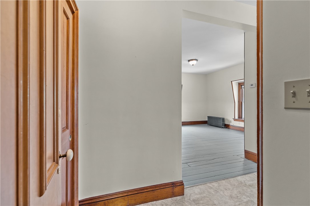 2951 East Main Road 6