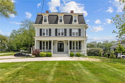 2951 East Main Road 6 Portsmouth RI 02871