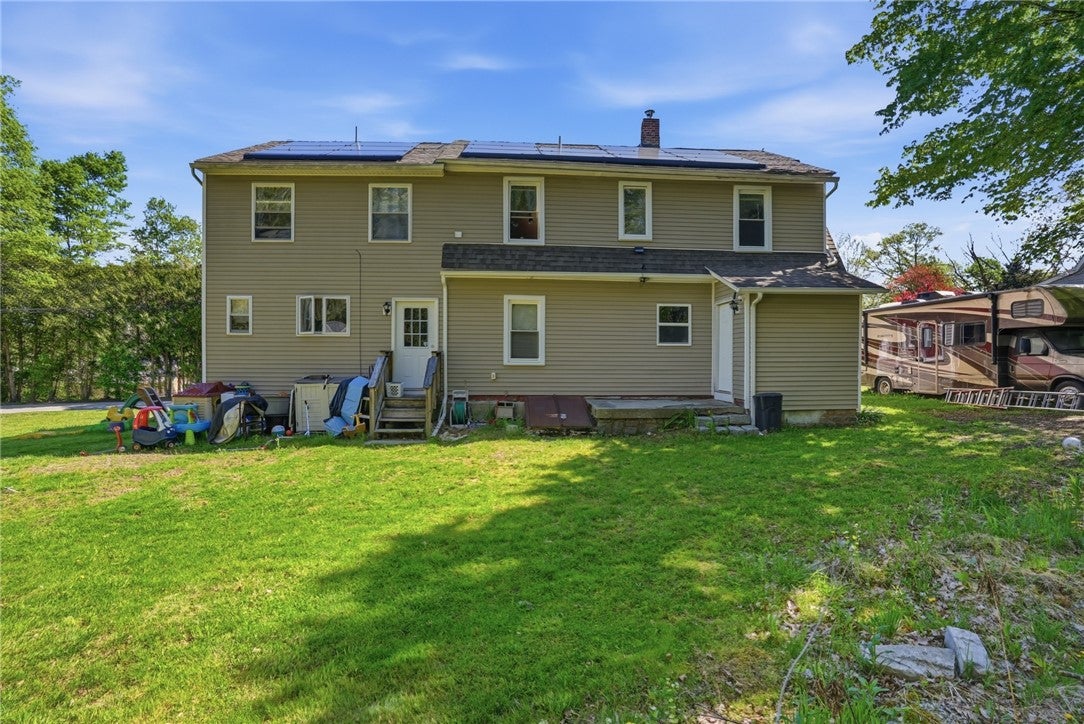 9 Carey Avenue