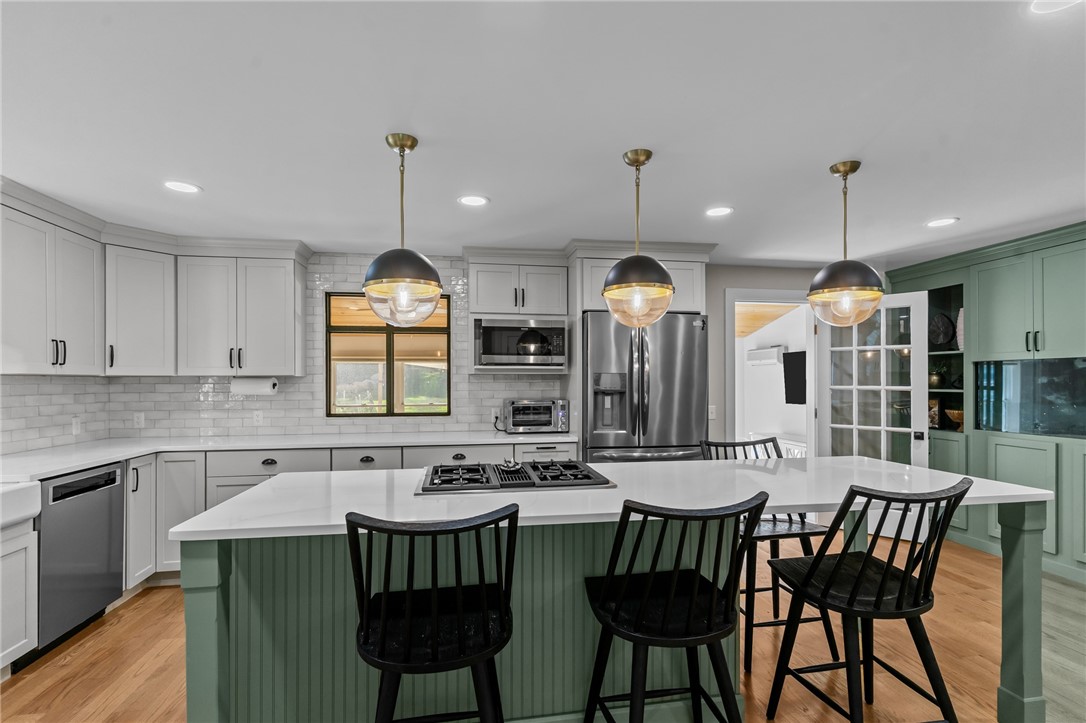 1121 Tillinghast Road