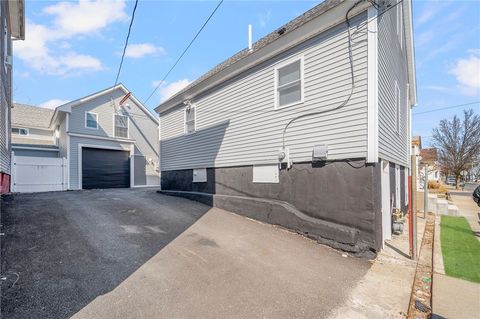 133 W Clifford Street Providence RI 02907