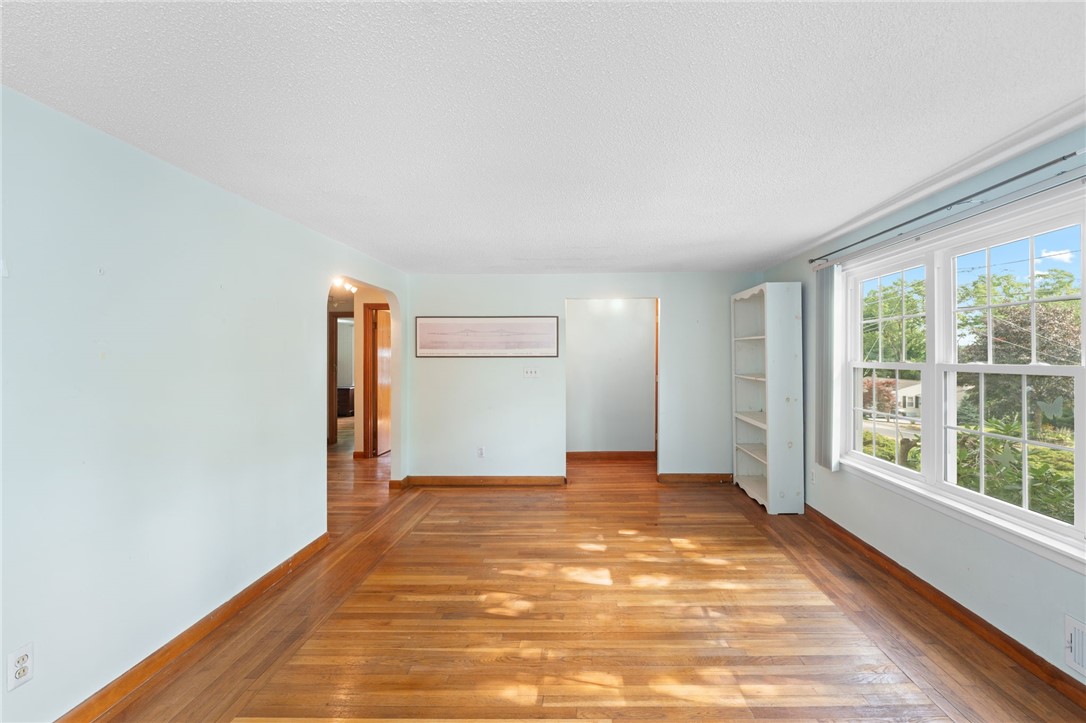 268 Old County Road