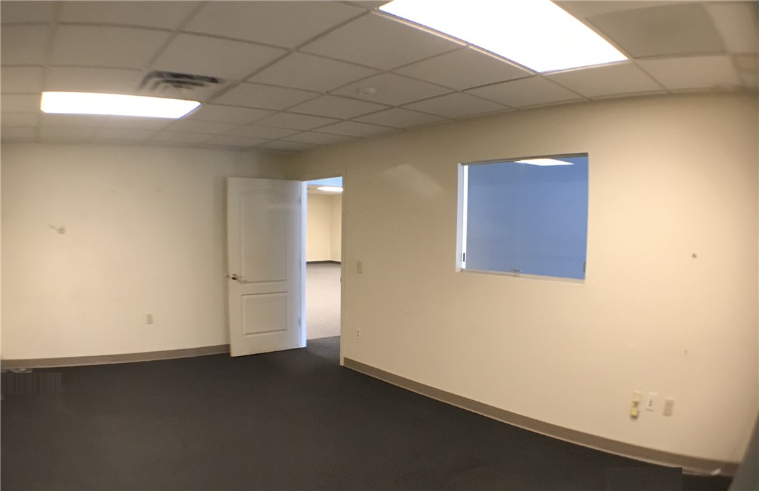 Coventry, Rhode Island 02816, United States, ,Commercial,Active,188085