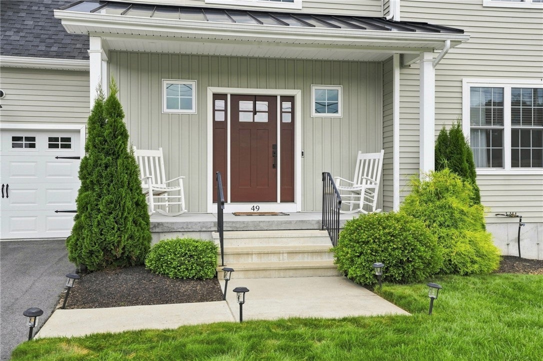 49 Regina Drive