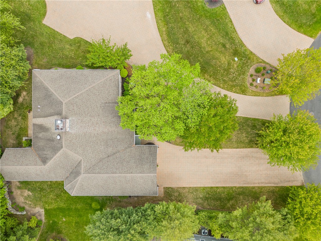 11 Newbury Drive