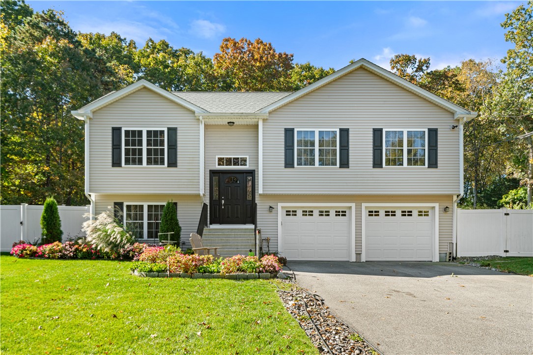 252 Douglas Pike