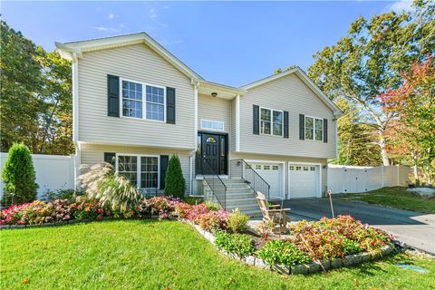252 Douglas Pike Smithfield RI 02917