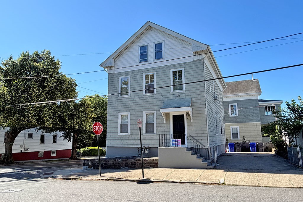 85 East George Street