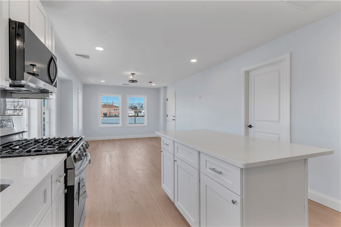 10 Anthony Avenue 2