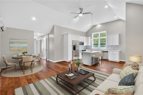 3 Leona Court West Warwick RI 02893