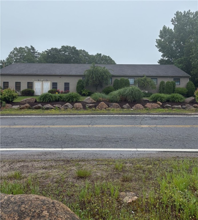 102 New London Turnpike