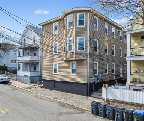 332 Hawkins Street Providence RI 02904