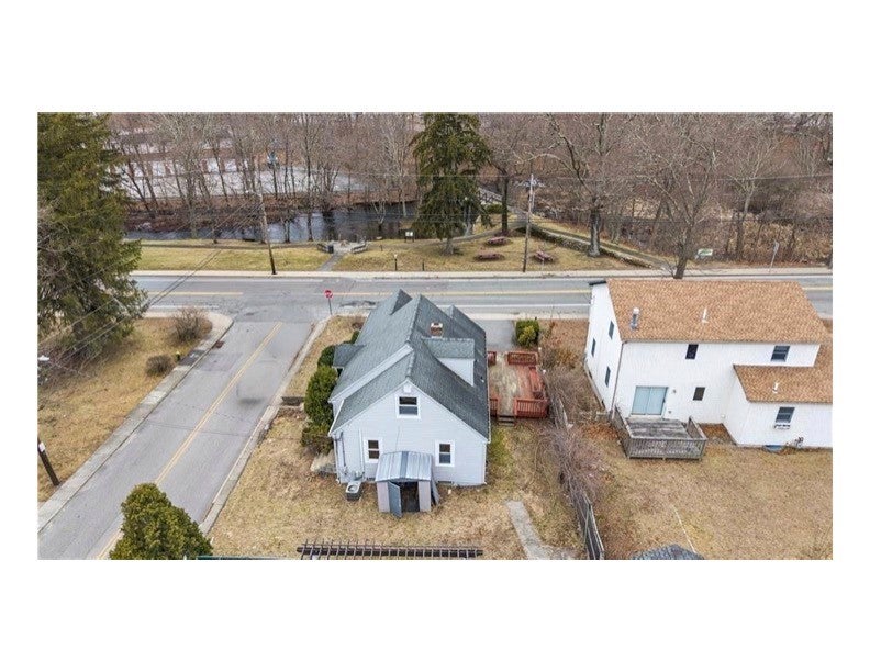 2 Whitman Street