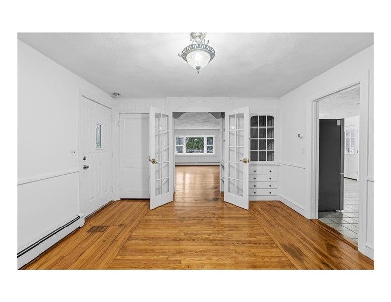 2 Whitman Street