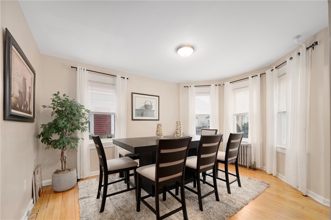 286 California Avenue