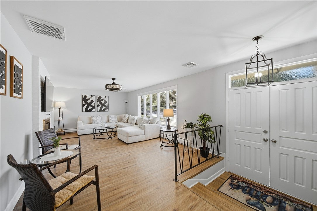 27 West River Parkway