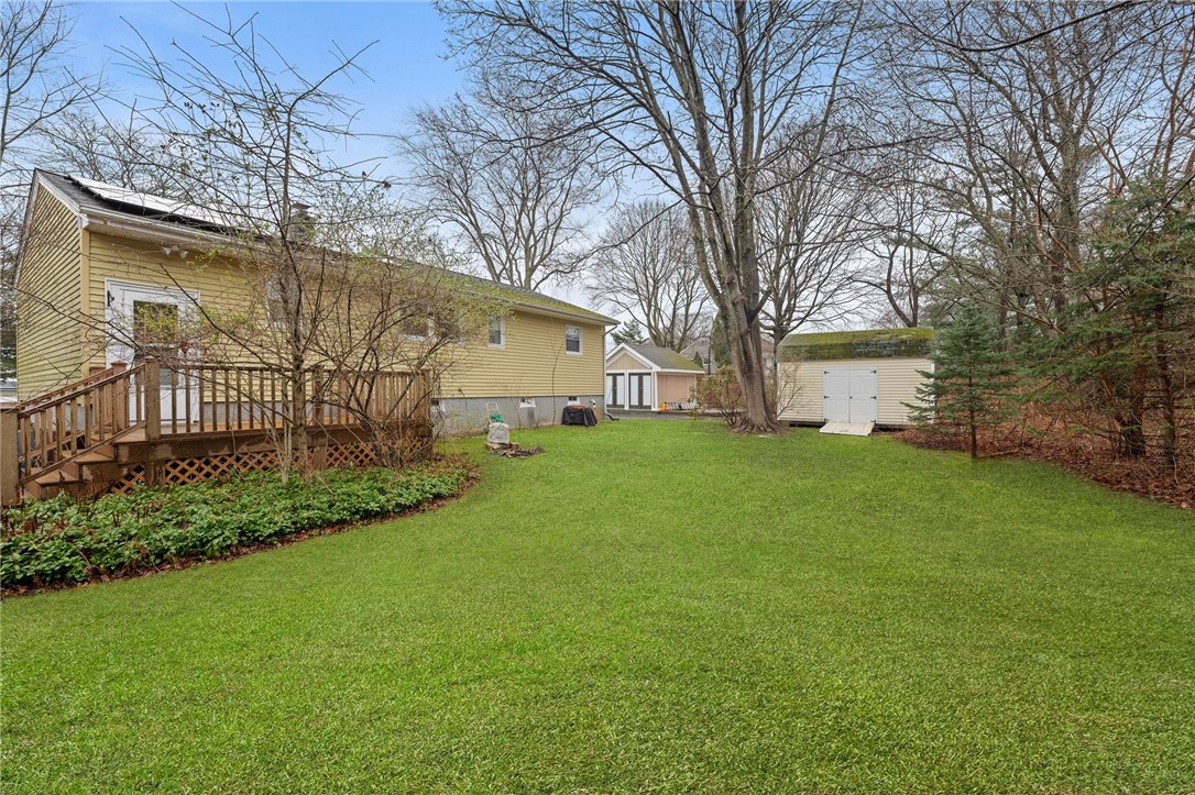 1737 Wampanoag Trail