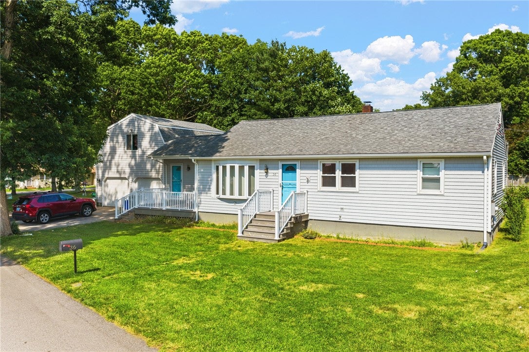 36 Holly Lane