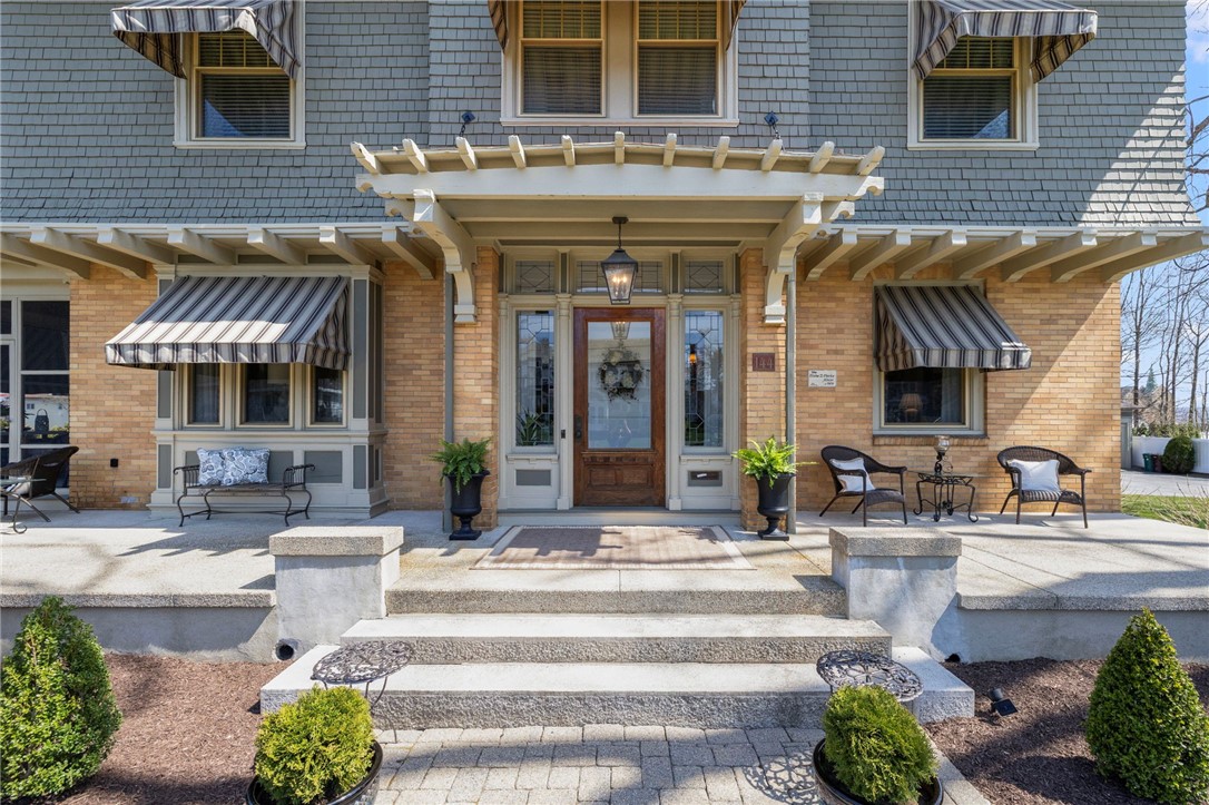 144 Woodland Road
