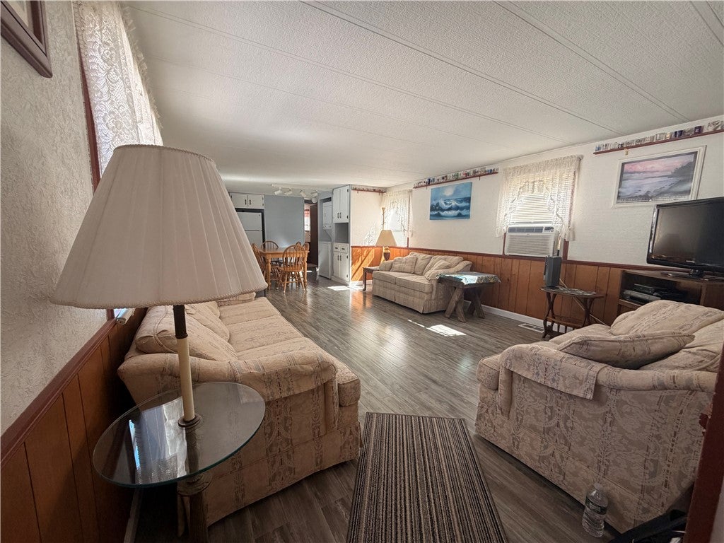 31 Foxtrot Drive