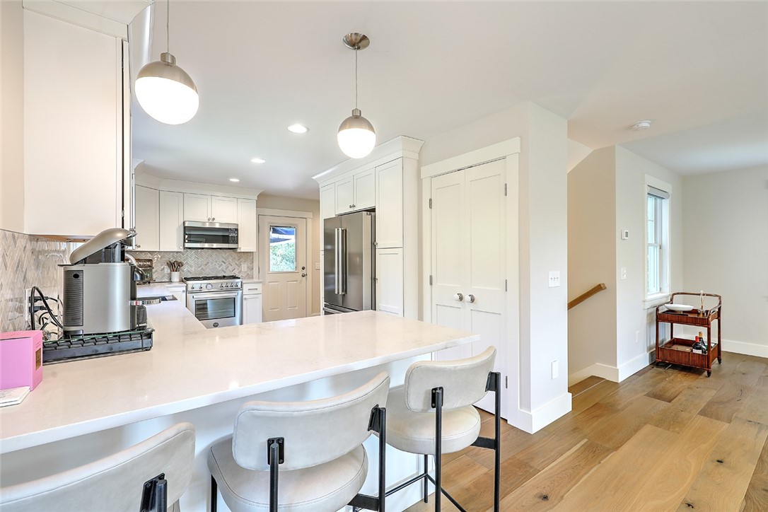 South Kingstown, Rhode Island, 02879, United States, 2 Bedrooms Bedrooms, ,3 BathroomsBathrooms,Residential,Active,2026805