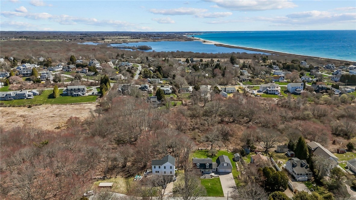 South Kingstown, Rhode Island, 02879, United States, 2 Bedrooms Bedrooms, ,3 BathroomsBathrooms,Residential,Active,2026805