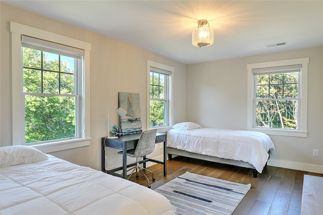South Kingstown, Rhode Island, 02879, United States, 2 Bedrooms Bedrooms, ,3 BathroomsBathrooms,Residential,Active,2026805