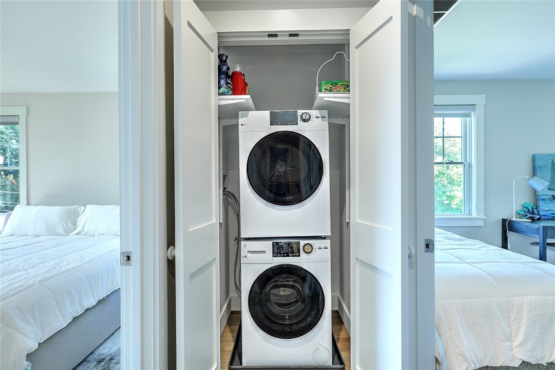 South Kingstown, Rhode Island, 02879, United States, 2 Bedrooms Bedrooms, ,3 BathroomsBathrooms,Residential,Active,2026805