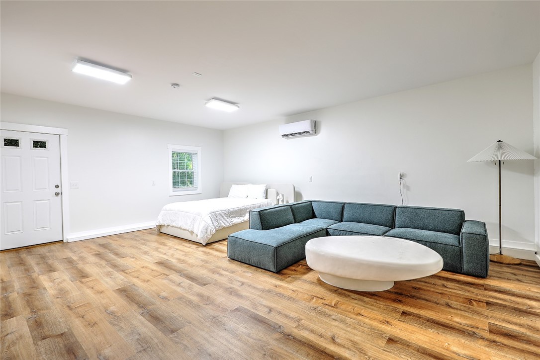 South Kingstown, Rhode Island, 02879, United States, 2 Bedrooms Bedrooms, ,3 BathroomsBathrooms,Residential,Active,2026805